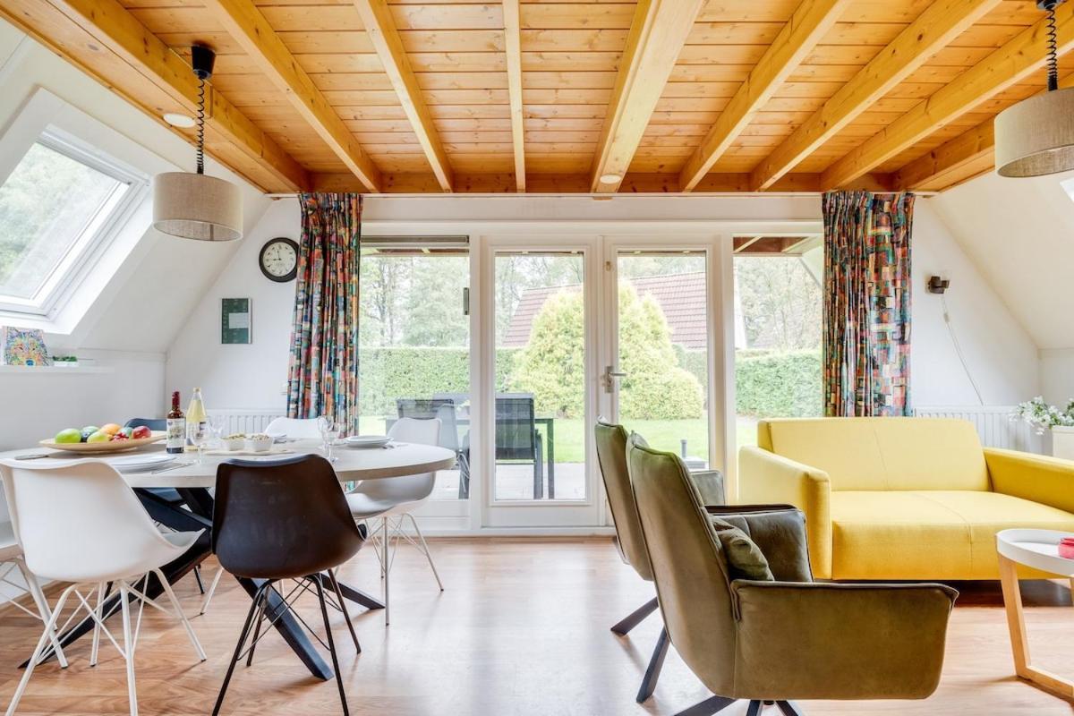 Kleine Zanglijster I Prachtig Huisje Nabij Bosrand Zwiggelte Extérieur photo