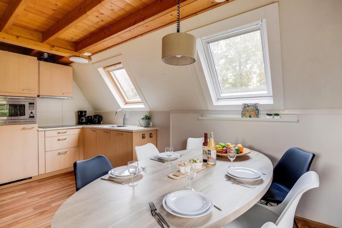 Kleine Zanglijster I Prachtig Huisje Nabij Bosrand Zwiggelte Extérieur photo