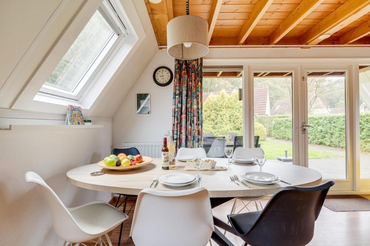 Kleine Zanglijster I Prachtig Huisje Nabij Bosrand Zwiggelte Extérieur photo