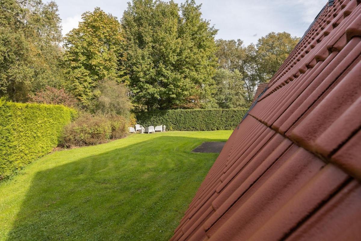Kleine Zanglijster I Prachtig Huisje Nabij Bosrand Zwiggelte Extérieur photo