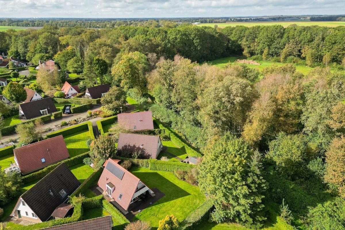 Kleine Zanglijster I Prachtig Huisje Nabij Bosrand Zwiggelte Extérieur photo