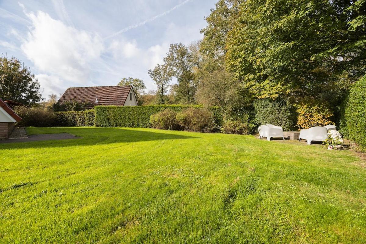 Kleine Zanglijster I Prachtig Huisje Nabij Bosrand Zwiggelte Extérieur photo